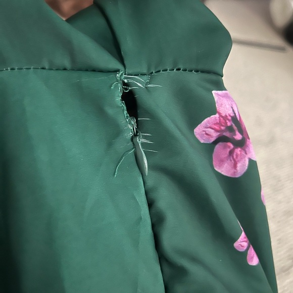 L'ATISTE by AMI Plus Size 3X Floral Dress Green Long Sleeve V-Neck - Picture 9 of 11